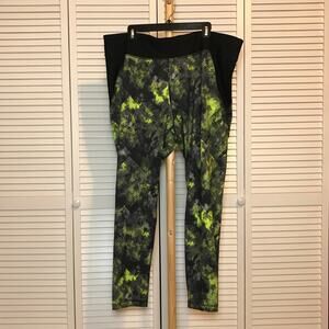 Xersion Activewear Fitted Capri Leggings 3X